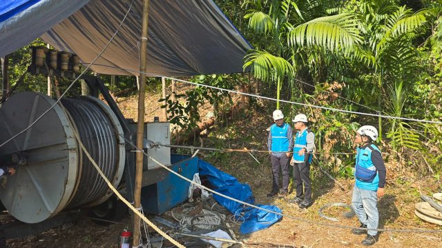 PLN UIP Sulawesi melalui UPP Sulawesi Tenggara memulai First Stringing SUTT 150 kV Bungku&ndash;Pelanggan PT ACN di Kabupaten Morowali, Sulawesi Tengah, Rabu (16/9).