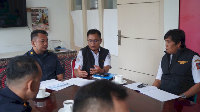 Kantor Imigrasi Kelas II TPI Parepare bersama Tim Pengawasan Orang Asing (Timpora) melaksanakan Operasi Gabungan Pengawasan Keimigrasian di Kabupaten Tana Toraja, 22&ndash;24 September 2026.