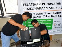 LAZ Hadji Kalla Salurkan Bantuan Sound System untuk 90 Masjid dan 30 Pesantren di Sulawesi