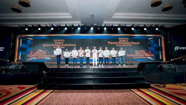 PT Pelabuhan Indonesia (Persero) Regional 4 meraih dua penghargaan dalam ajang Passenger Terminal Excellence Competition (P-TEC) 2026.