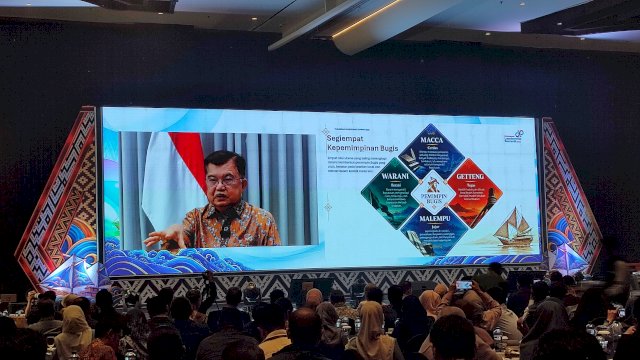 JK hadir secara daring melalui Zoom dalam gelaran Makassar Leadership Summit 2026.