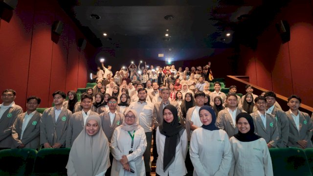 Kalla Institute Sambut Mahasiswa Baru 2026/2027 di Bioskop