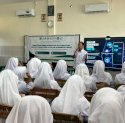 Cegah "Cyberbullying", Dosen UMI Latih Siswa SMA di Makassar Komunikasi Asertif Digital