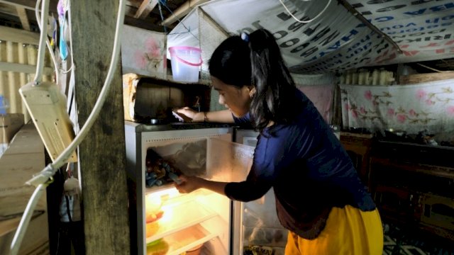 Pelanggan pengguna listrik merasakan manfaat nyata hingga usahanya dapat berjalan lebih lancar dan mendukung aktivitasnya sehari hari